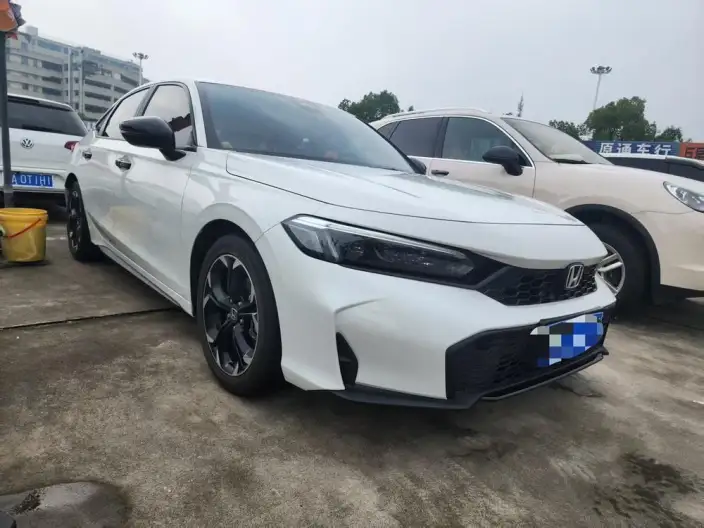 Honda Civic 2025 Model 240TURBO CVT Smart Fun Plus