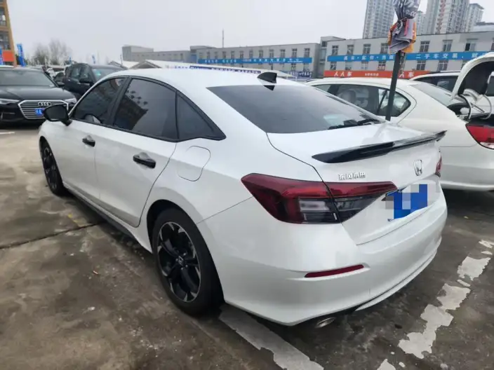 Honda Civic 2025 Model 240TURBO CVT Smart Fun Plus