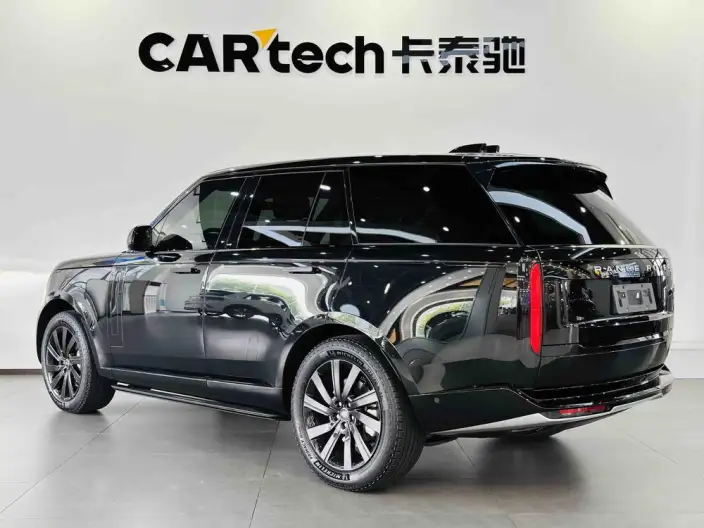 Range Rover 2023 Model 3.0 L6 360PS Shengshi Edition