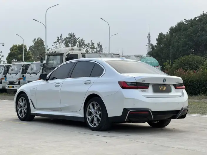 BMW i3 2025 Model eDrive35L