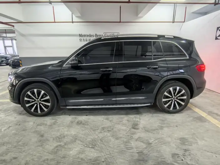 Mercedes-Benz GLB 2024 Model GLB 220 Fashion Model