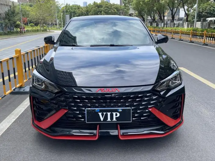 Yixuan Max 2022 Model 1.5T Dark Night Edge Edition