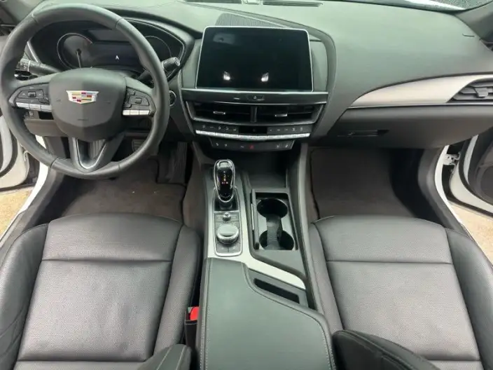 Cadillac CT5 2022 Model 28T Fashion Model – фото 7
