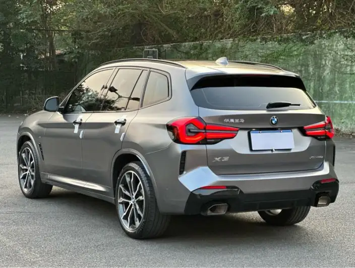 BMW X3 2023 Model xDrive30i Leading Model M Night Set
