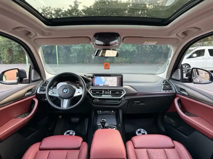 BMW X3 2023 Model xDrive30i Leading Model M Night Set – фото 9