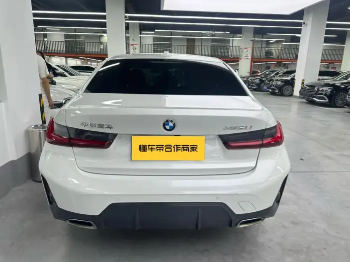 BMW 3 Series 2025 Model 325Li M Sports Set