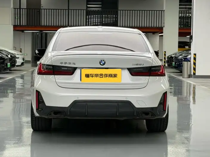 BMW 3 Series 2023 Model 325i M Sports Set – фото 5