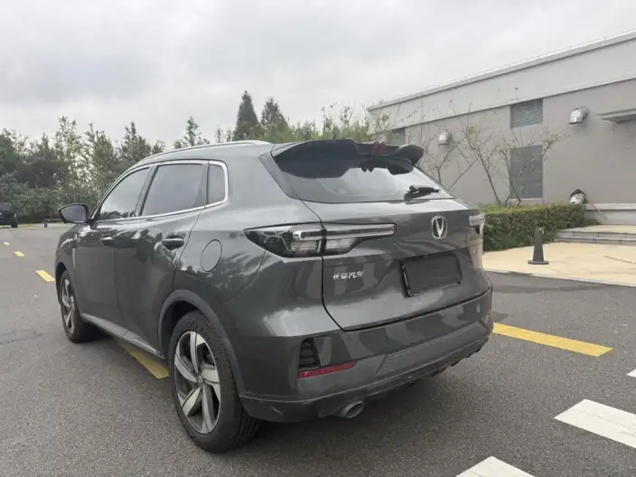 Changan CS55 PLUS 2024 Model Third generation 1.5T DCT Noble Model – фото 4