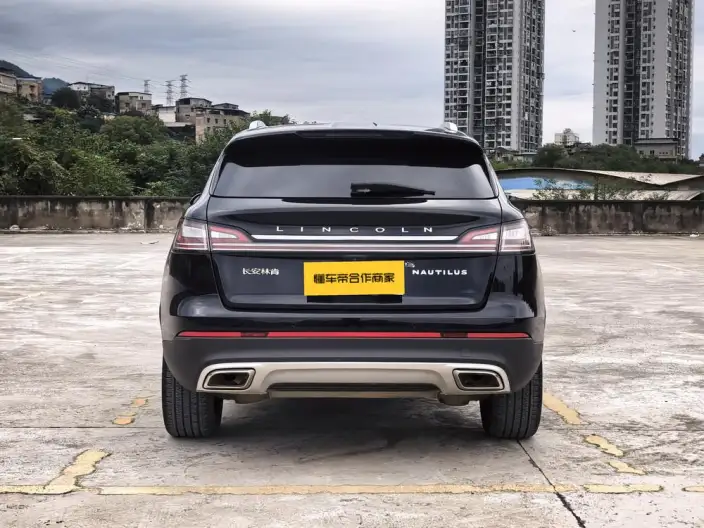 Nautilus 2021 Model 2.0T 4WD Exclusive Edition – фото 5