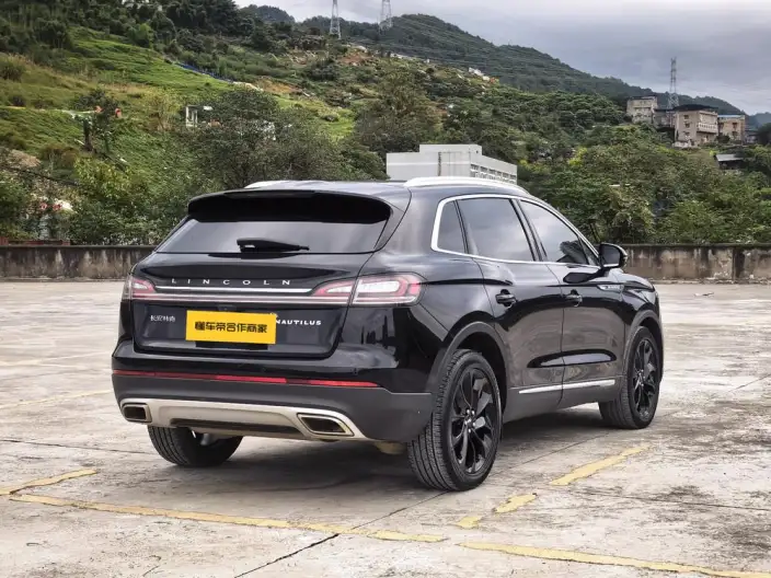 Nautilus 2021 Model 2.0T 4WD Exclusive Edition – фото 6