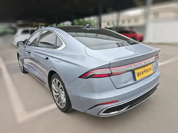 Lincoln Z 2022 Model i Xiang Zunya Edition – фото 3