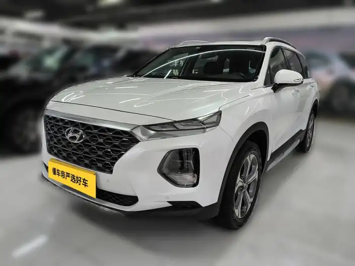 Hyundai Santa Fe 2020 Model 380 TGDi GLS Automatic 2WD Deluxe Edition – фото 1