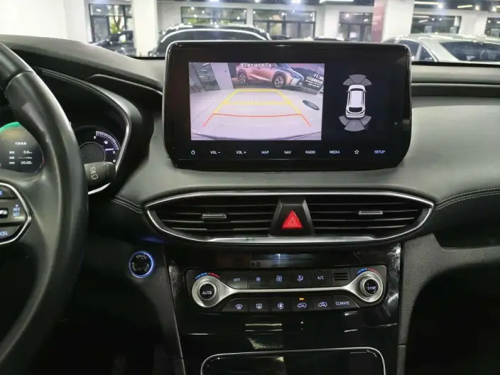 Hyundai Santa Fe 2020 Model 380 TGDi GLS Automatic 2WD Deluxe Edition – фото 7