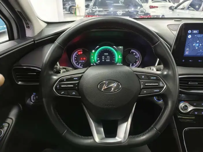 Hyundai Santa Fe 2020 Model 380 TGDi GLS Automatic 2WD Deluxe Edition – фото 9