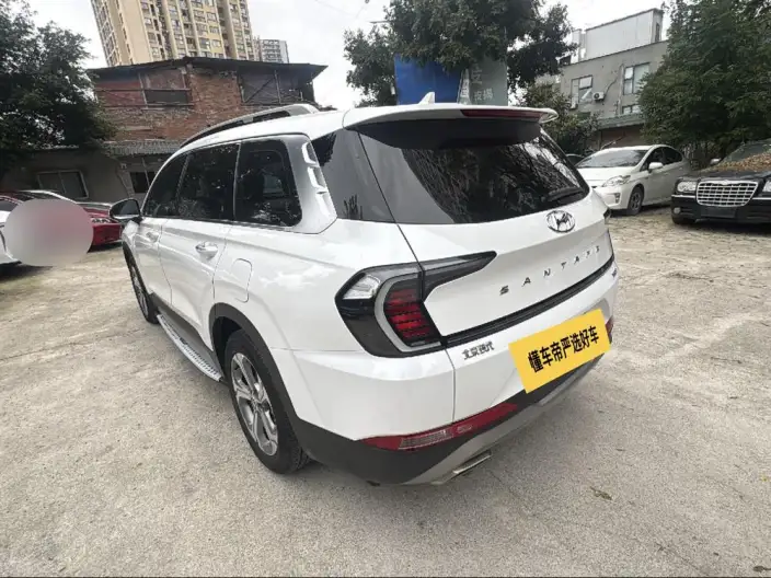 Hyundai Santa Fe 2023 Model Traveler 380T GDi GLX 2WD Elite Edition