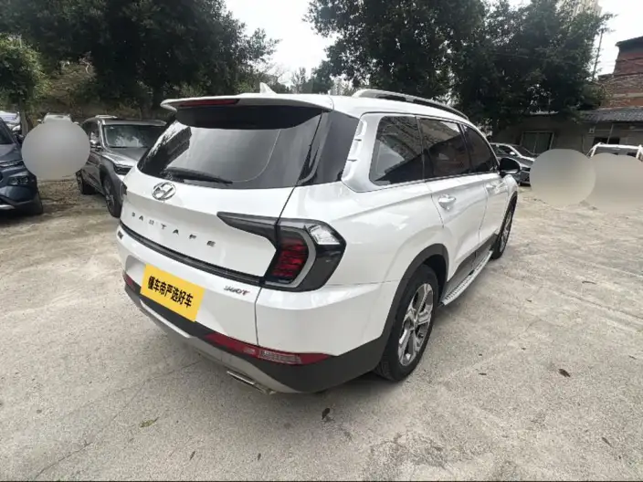 Hyundai Santa Fe 2023 Model Traveler 380T GDi GLX 2WD Elite Edition