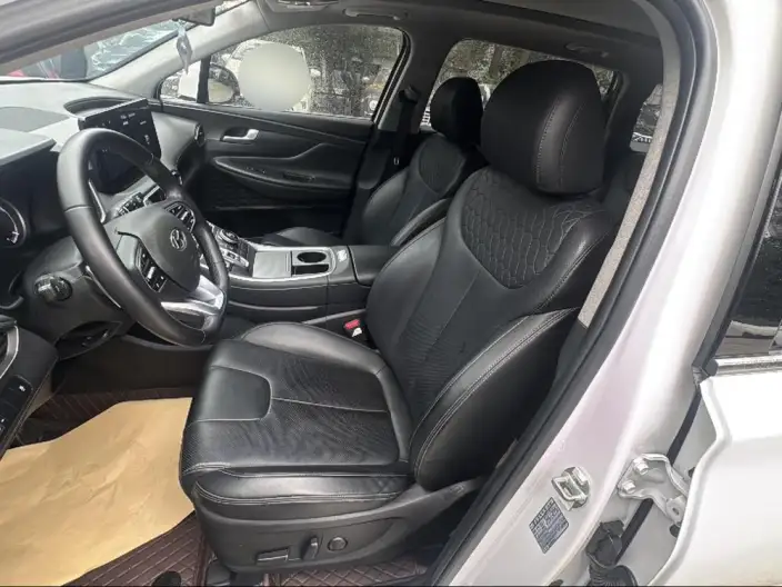 Hyundai Santa Fe 2023 Model Traveler 380T GDi GLX 2WD Elite Edition – фото 10