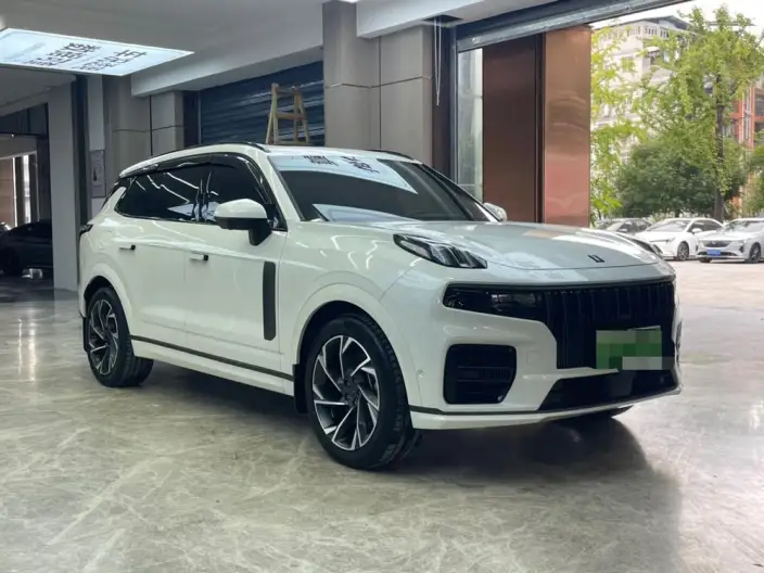 Lynk & Co 09 EM-P 2021 Model 2.0TD Performance version VII seat Halo