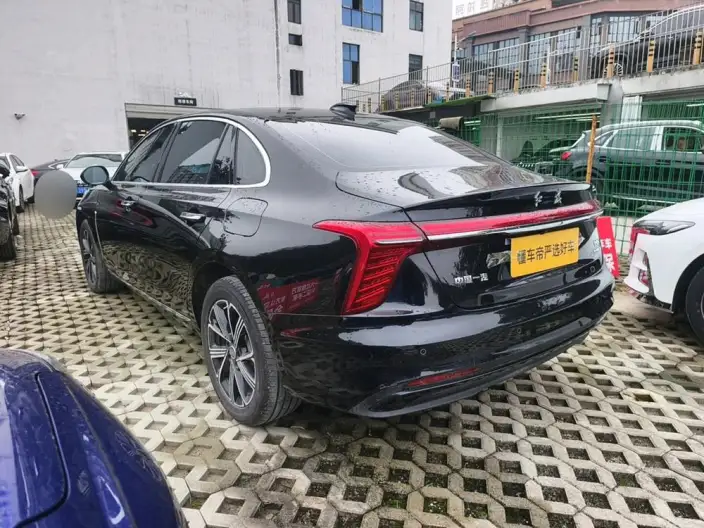 Hongqi H5 PHEV 2025 Model 130 Chao Hybrid Edition