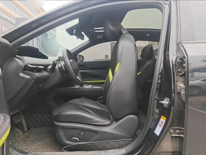 Changan UNI-V 2022 Model 1.5T Sports Edition – фото 10
