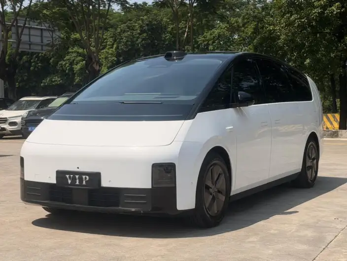 Li Auto MEGA 2024 Model Ultra Edition