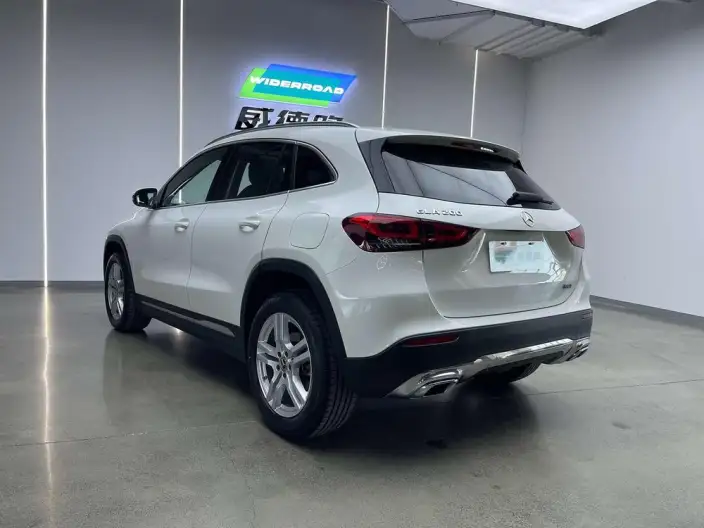 Mercedes-Benz GLA 2023 Model GLA 200 – фото 5