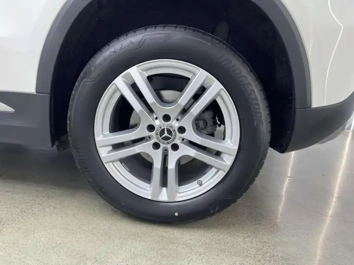 Mercedes-Benz GLA 2023 Model GLA 200 – фото 8