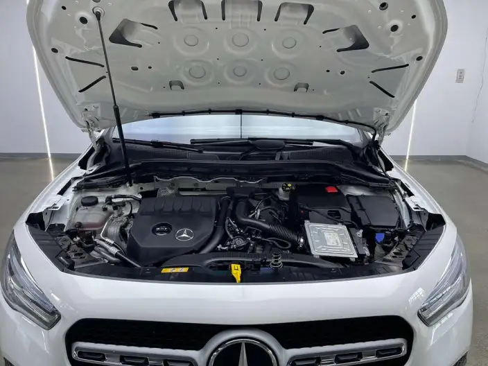 Mercedes-Benz GLA 2023 Model GLA 200 – фото 9