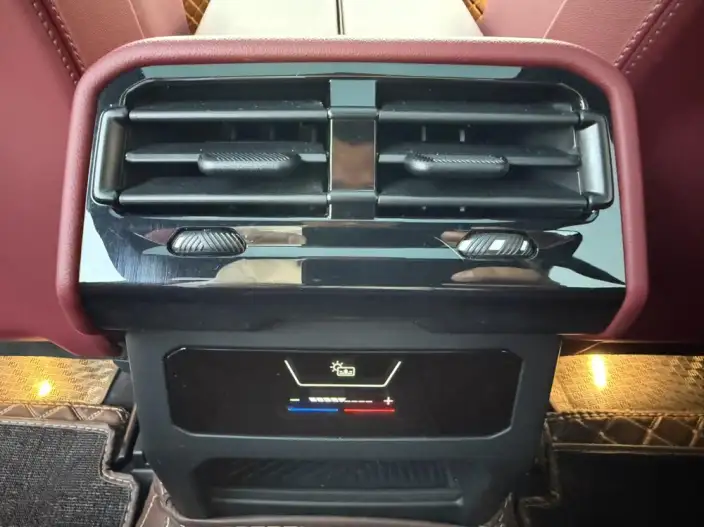 BMW 5 Series 2024 Model 530Li Leading Model Luxury Set – фото 9