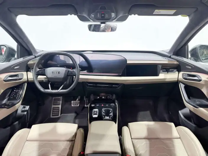 AUDI Q6L e-tron 2026 Model First Edition Pilot Edition – фото 8