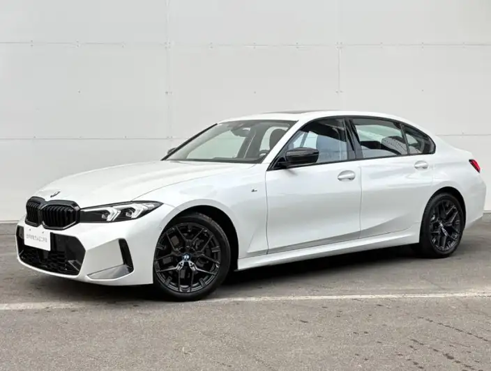 BMW 3 Series 2025 Model 330Li M Sports Night Set – фото 1