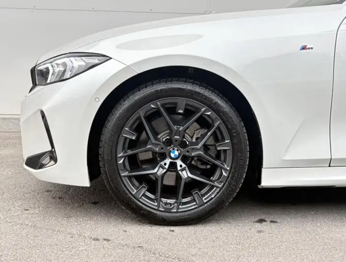 BMW 3 Series 2025 Model 330Li M Sports Night Set – фото 10