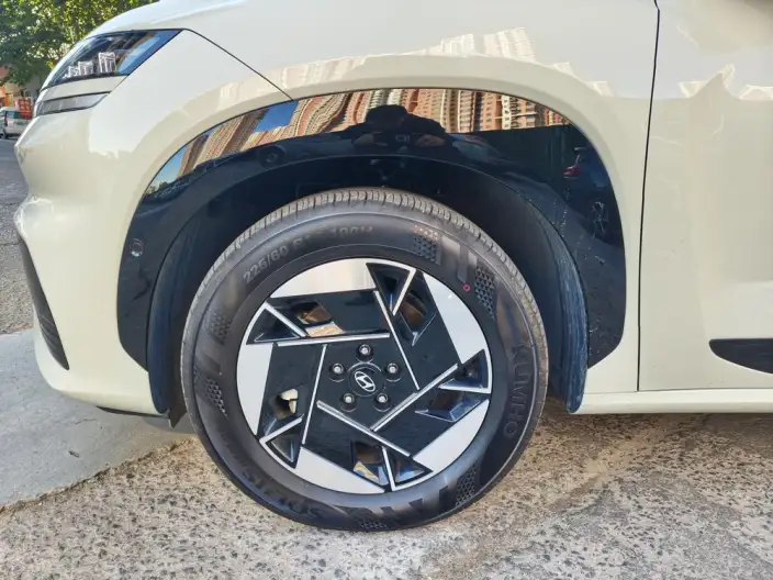 EO 2025 Model 2WD TECH 64.2kWh – фото 10