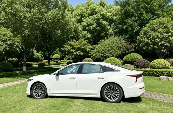 BESTUNE B70 2022 Model Third generation 2.0T Automatic Exclusive Model