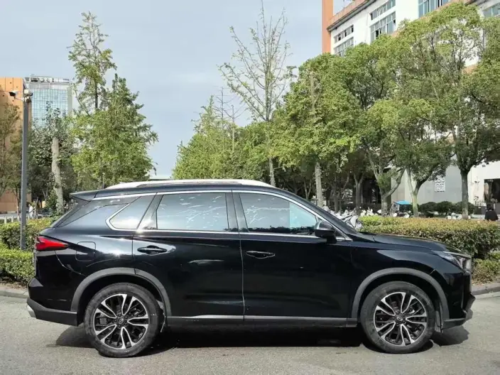 GAC Trumpchi GS4 PLUS 2022 Model 390T Automatic Xingyun Edition – фото 7