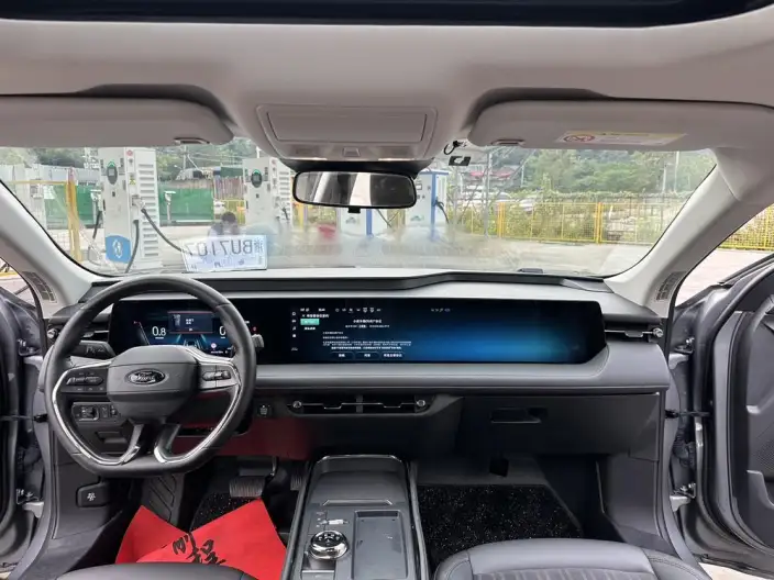 Ford Mondeo 2023 Model EcoBoost 245 Luxury Model – фото 8