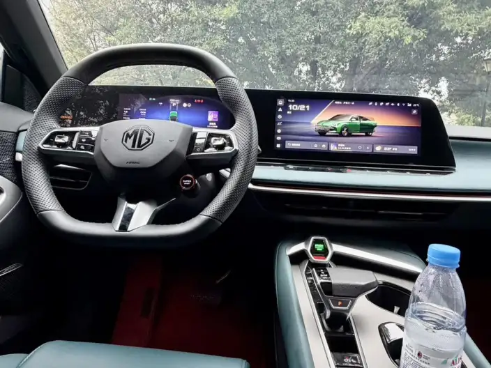 MG7 2026 Model 2.0T 405 AT Automatic Luxury Edition – фото 8