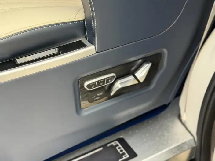 Buick GL8 2022 Model Business class 652T Comfort Model – фото 9