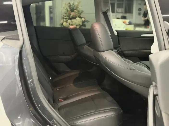 Model Y 2024 Model Rear-wheel drive version – фото 9