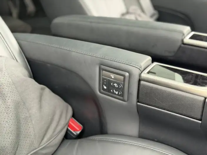 Vellfire 2021 Model Toyota Crown Hybrid 2.5L HV Deluxe Edition – фото 8