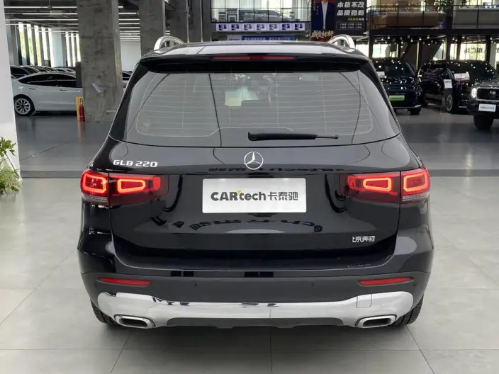 Mercedes-Benz GLB 2022 Model GLB 220 Dynamic Model – фото 3