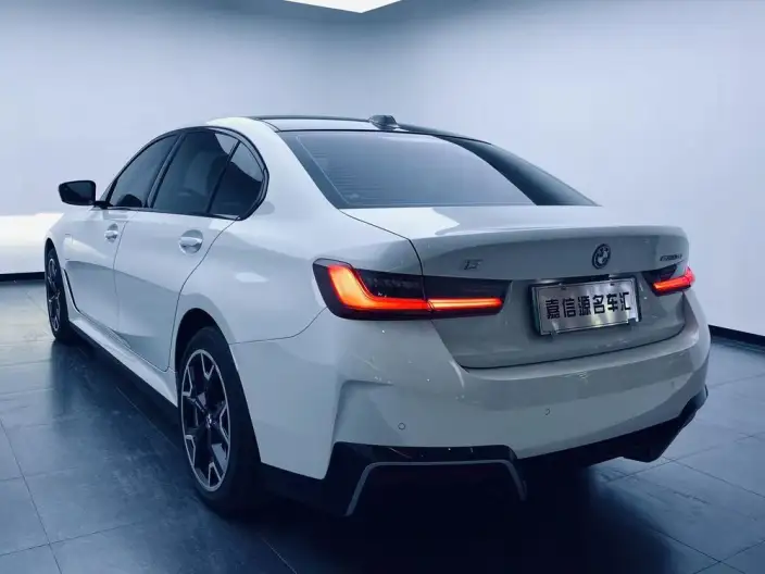 BMW i3 2025 Model eDrive35L – фото 5
