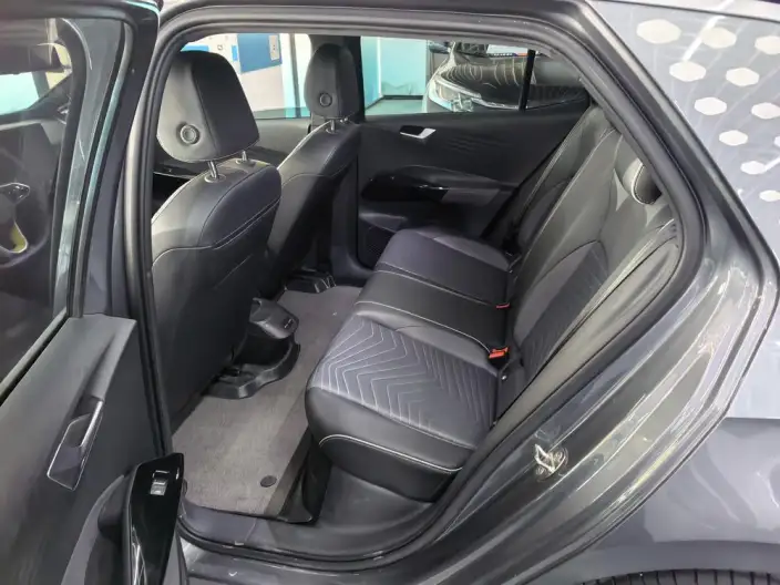 Volkswagen ID.3 2023 Model L Class Model Pure Smart Edition – фото 10
