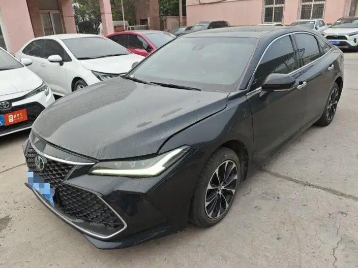 Toyota Avalon 2023 Model 2.5L Automatic Deluxe Edition – фото 1