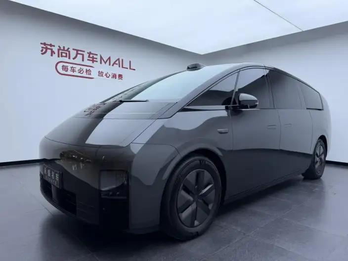 Li Auto MEGA 2024 Model Ultra Edition – фото 1