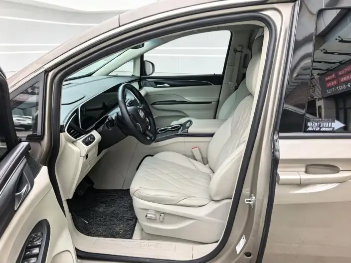Buick GL8 2023 Model ES Luzun 2.0T Comfort Model – фото 9