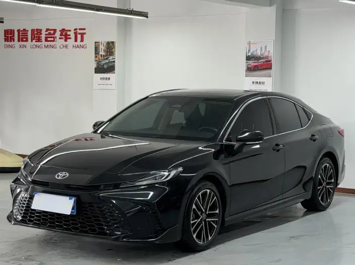 Toyota Camry 2024 Model Hybrid 2.0HGVP Deluxe Edition – фото 1