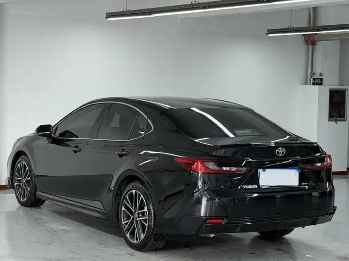 Toyota Camry 2024 Model Hybrid 2.0HGVP Deluxe Edition – фото 4