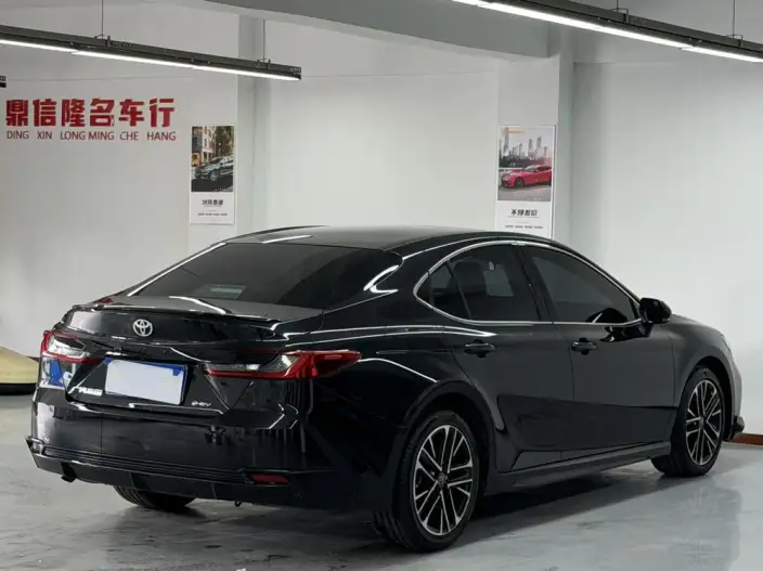 Toyota Camry 2024 Model Hybrid 2.0HGVP Deluxe Edition – фото 6