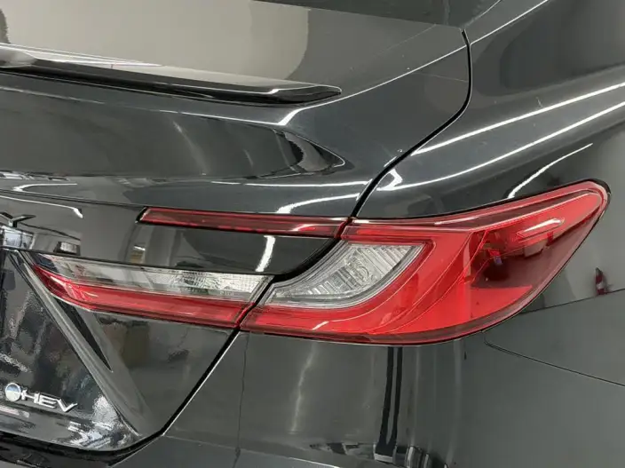 Toyota Camry 2024 Model Hybrid 2.0HGVP Deluxe Edition – фото 8